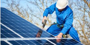 Installation Maintenance Panneaux Solaires Photovoltaïques à Les Ecrennes
